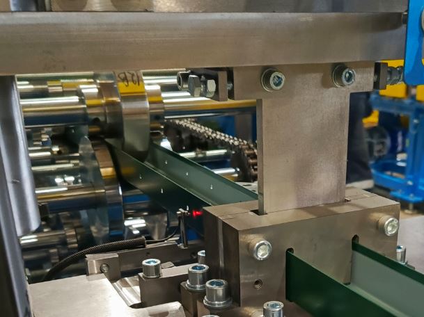 стойка перф.JPG